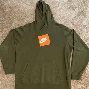 Nike Logo Hoodie - LIKE NEW